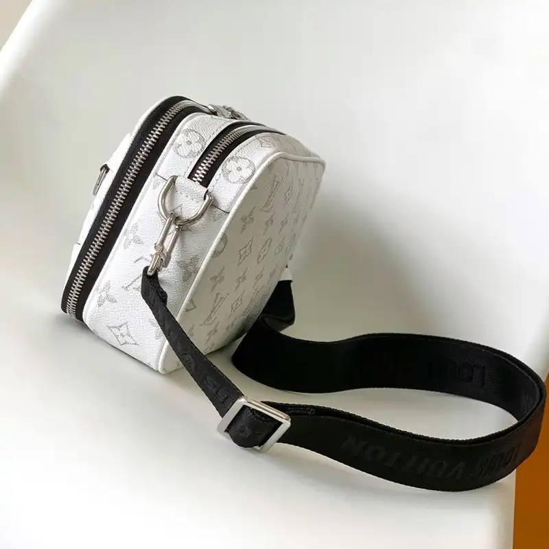 LV Bags 2405YA0098