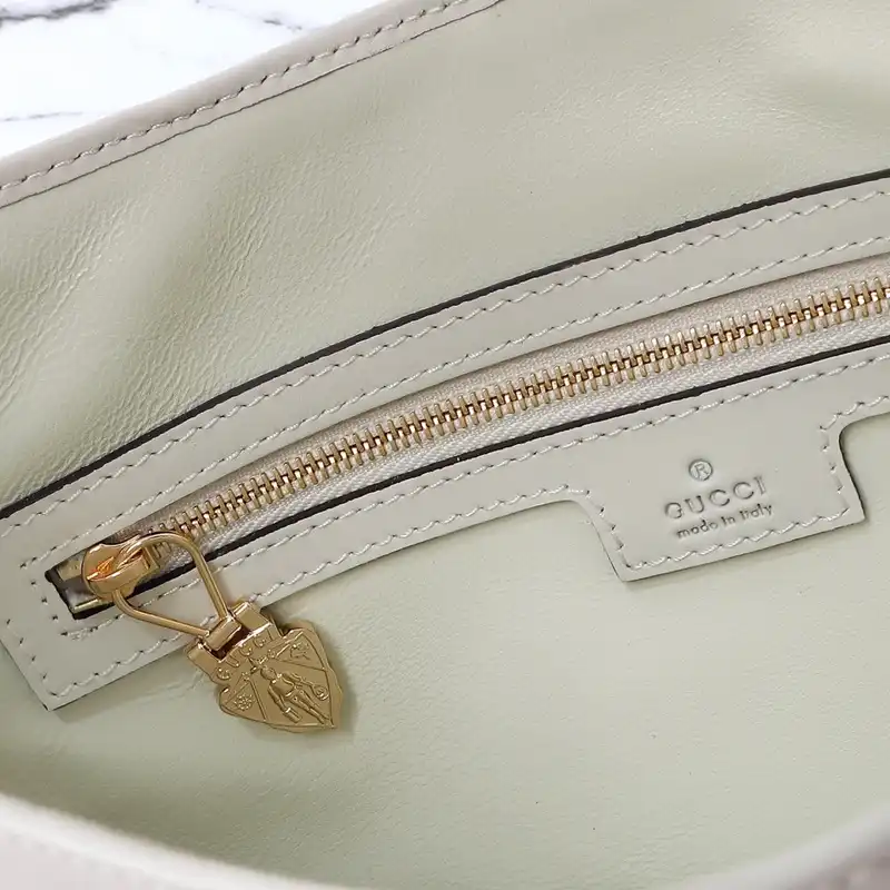 G*u*i bags 2405ya0114