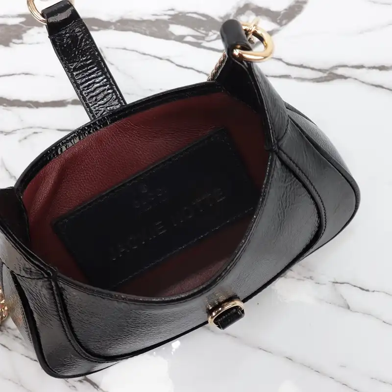G*u*i bags 2405ya0117