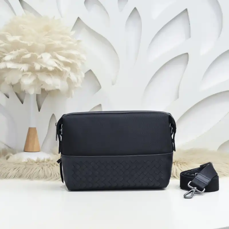 b0tte*a Ven*ta bags 2406ya0003