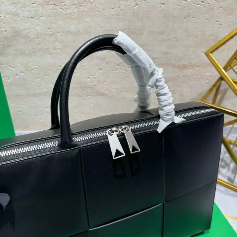 b0tte*a Ven*ta bags 2406ya0020