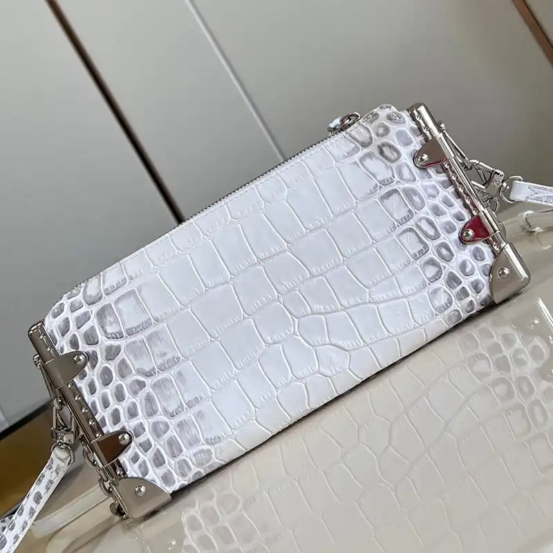 G*u*i bags 2407ya0179