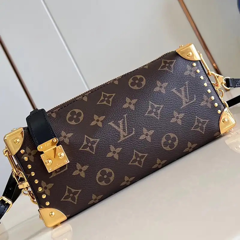G*u*i bags 2407ya0180
