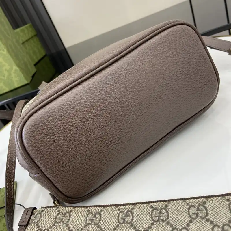 G*u*i bags 2407ya0190