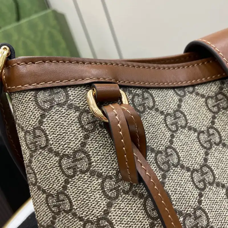 G*u*i bags 2407yz0193