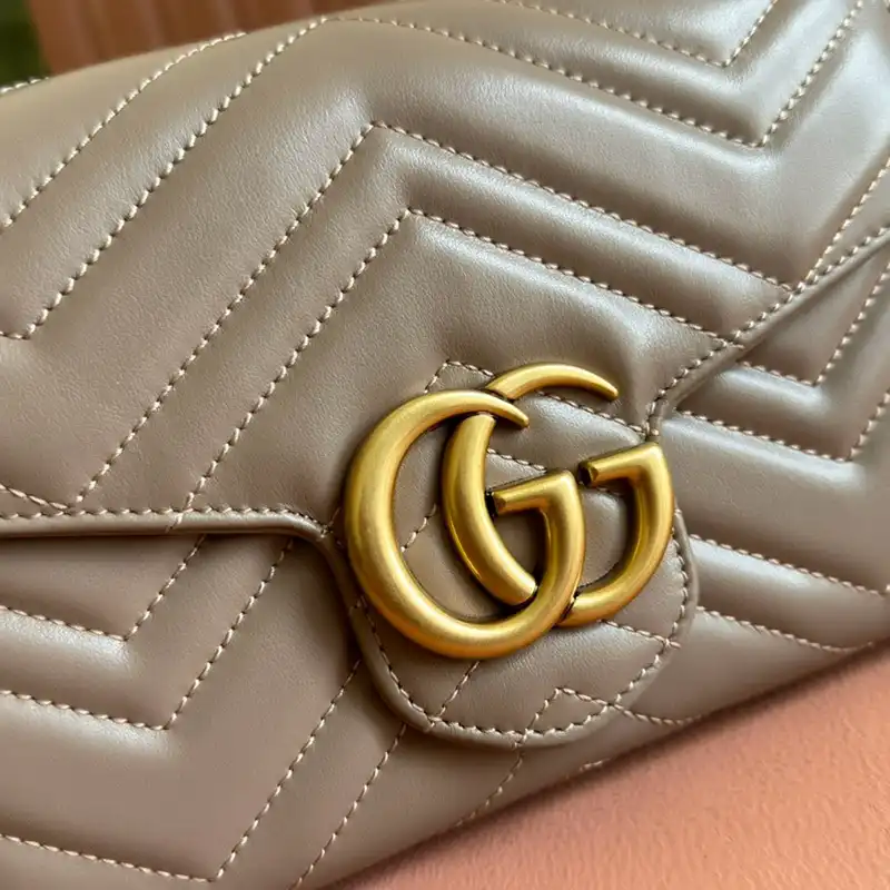 G*u*i bags 2407yz0236