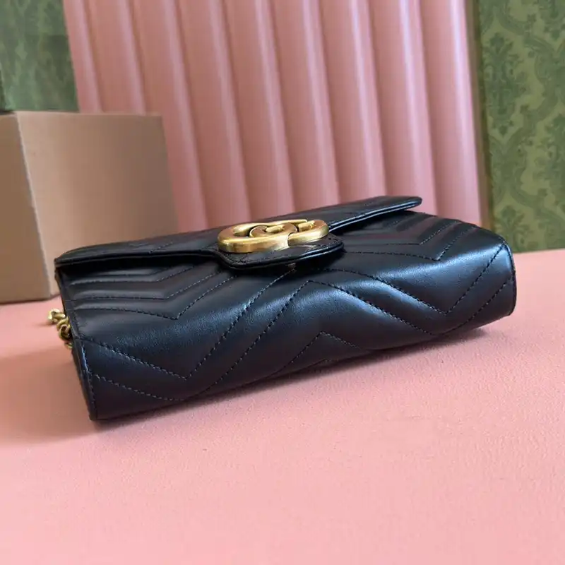 G*u*i bags 2407yz0237