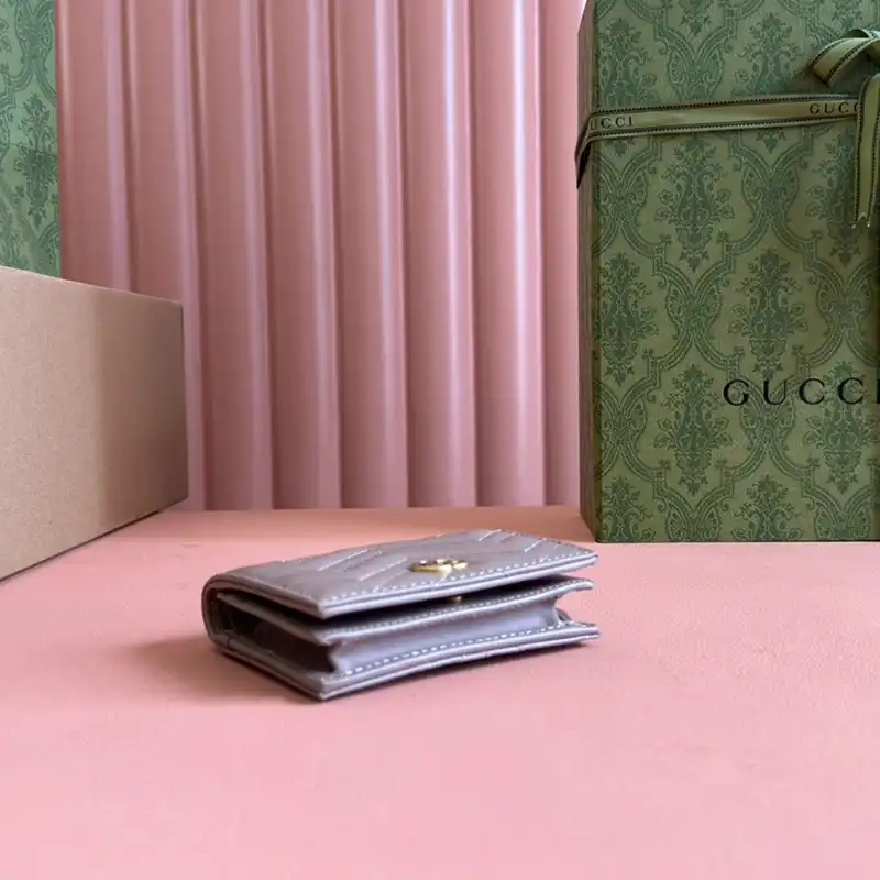 G*u*i bags 2407yz0243