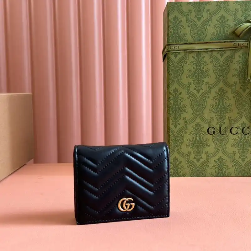 G*u*i bags 2407yz0244