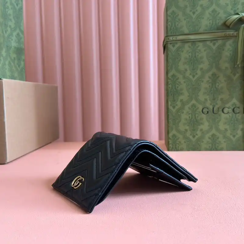 G*u*i bags 2407yz0244