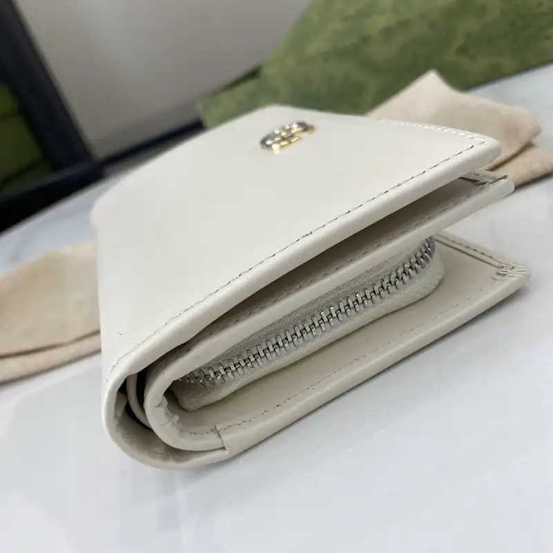 G*u*i bags 2407yz0258
