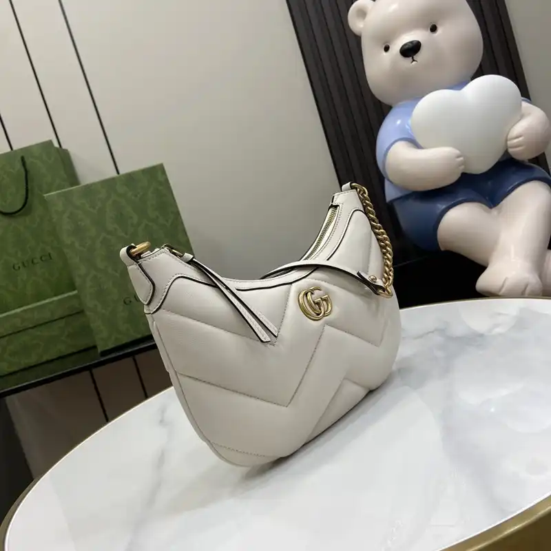 G*u*i bags 2407yz0269