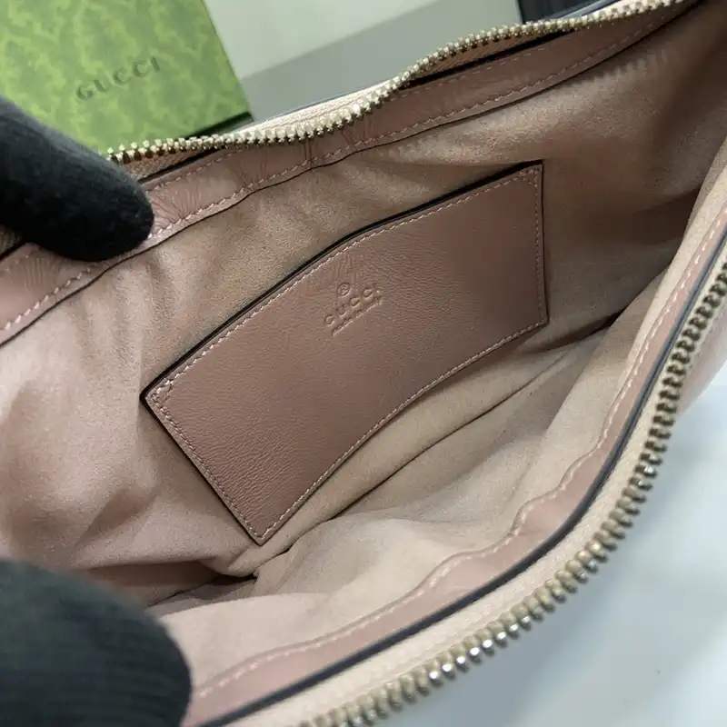G*u*i bags 2407yz0270