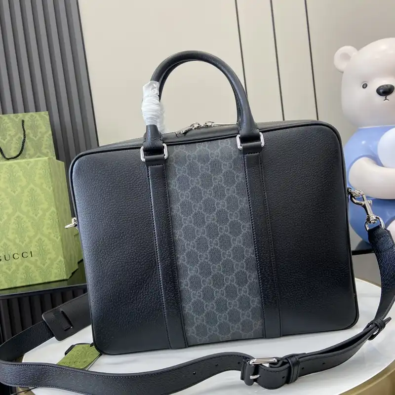 G*u*i bags 2407yz0280