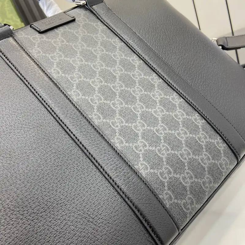 G*u*i bags 2407yz0280