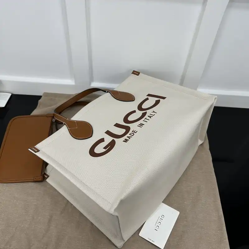 G*u*i bags 2407yz0283