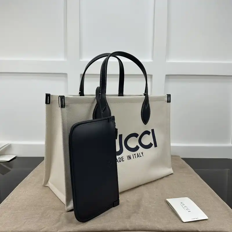 G*u*i bags 2407yz0284