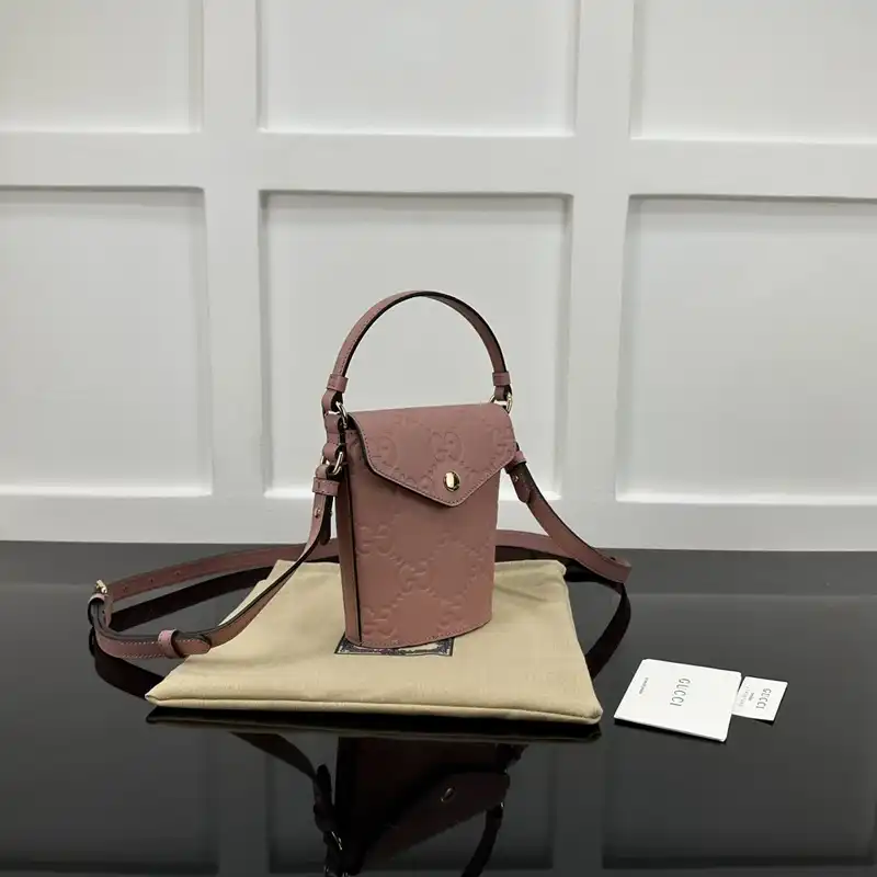G*u*i bags 2407yz0286