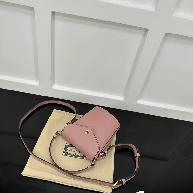 G*u*i bags 2407yz0286