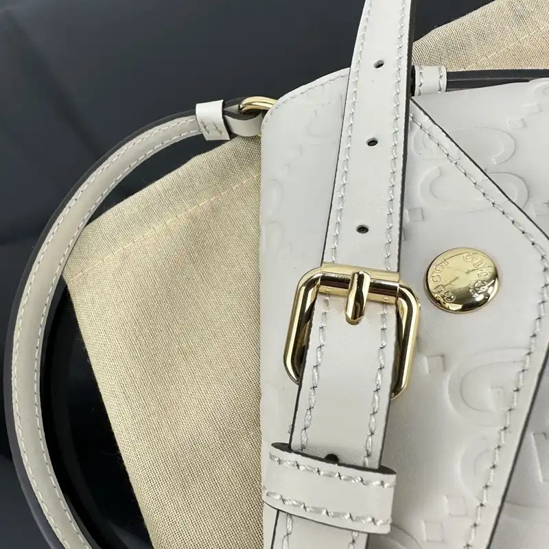 G*u*i bags 2407yz0289