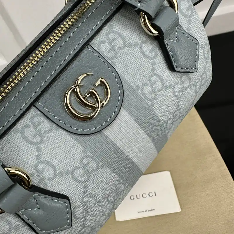 G*u*i bags 2407yz0300