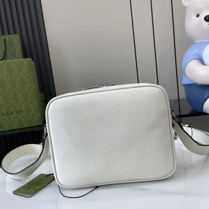 G*u*i bags 2407yz0312