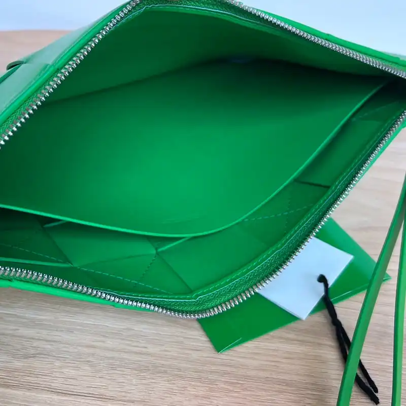b0tte*a Ven*ta bags 2409sf0013