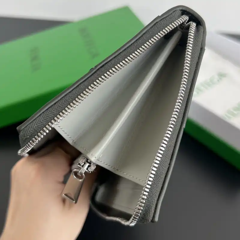 b0tte*a Ven*ta bags 2409sf0022