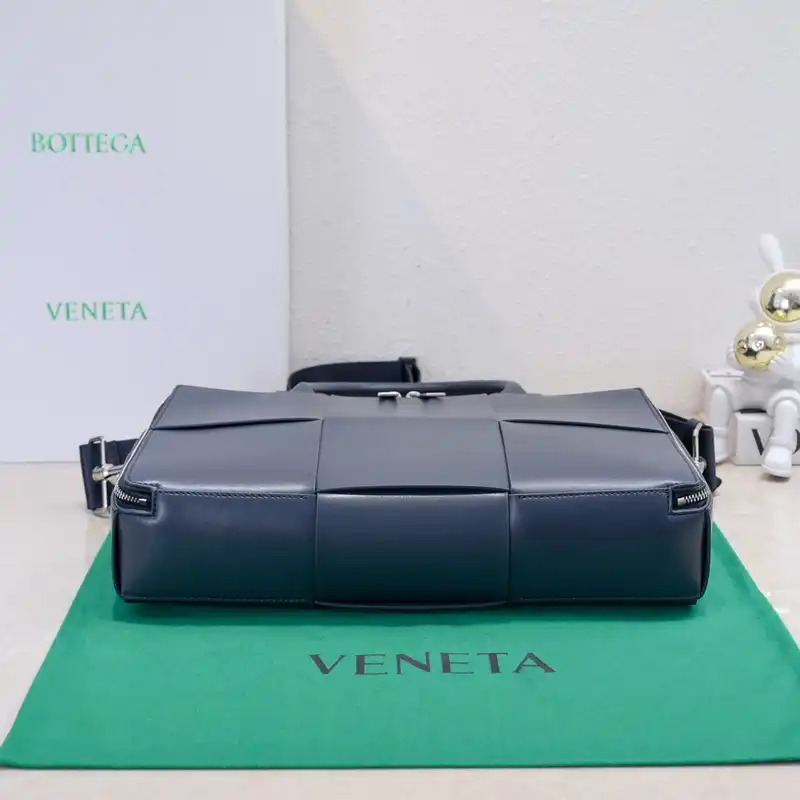 b0tte*a Ven*ta bags 2409sf0057