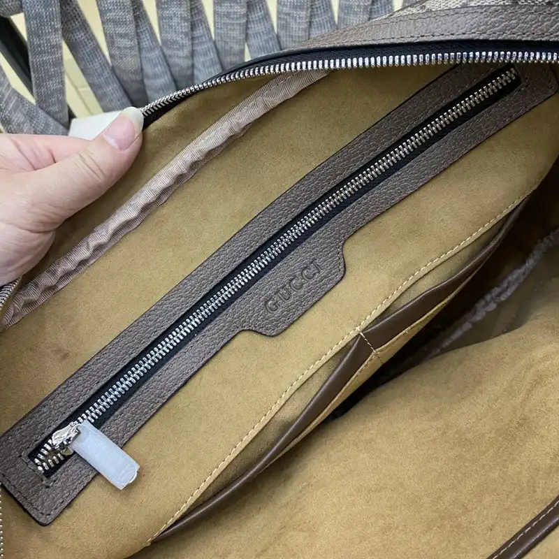 G*u*i bags 2410ya0110