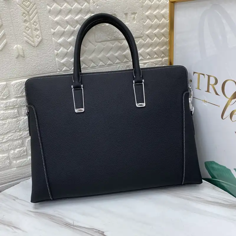 G*u*i bags 2410ya0120