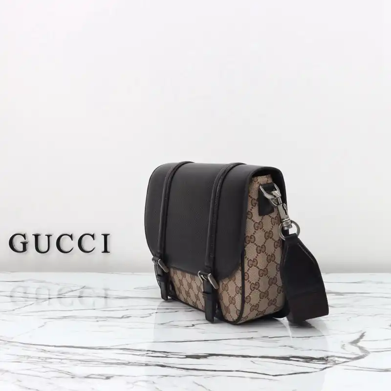 G*u*i bags 2410ya0189