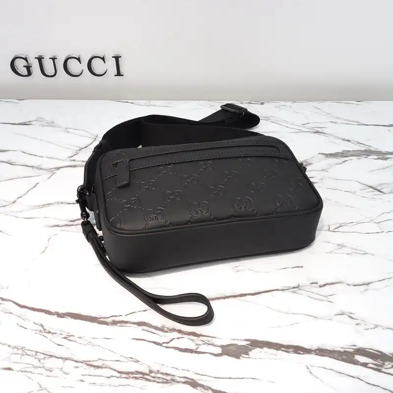 G*u*i bags 2410ya0191