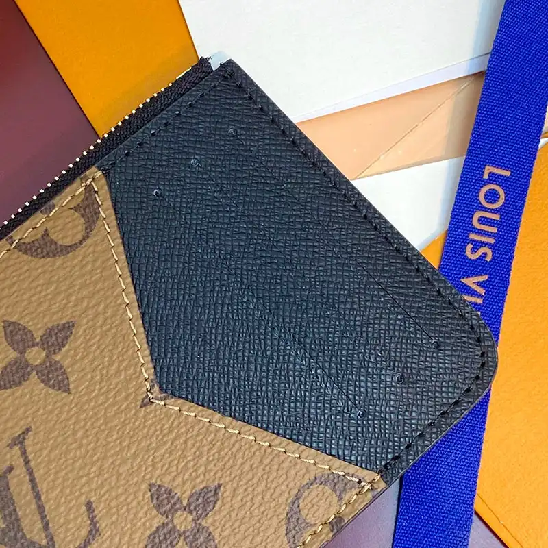 LV Bags 2411YA0033