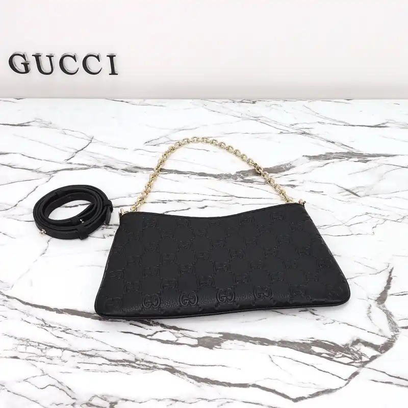 G*u*i bags 2411ya0192