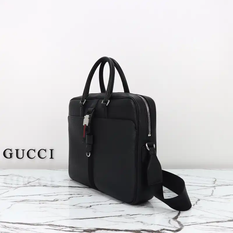 G*u*i bags 2411ya0204