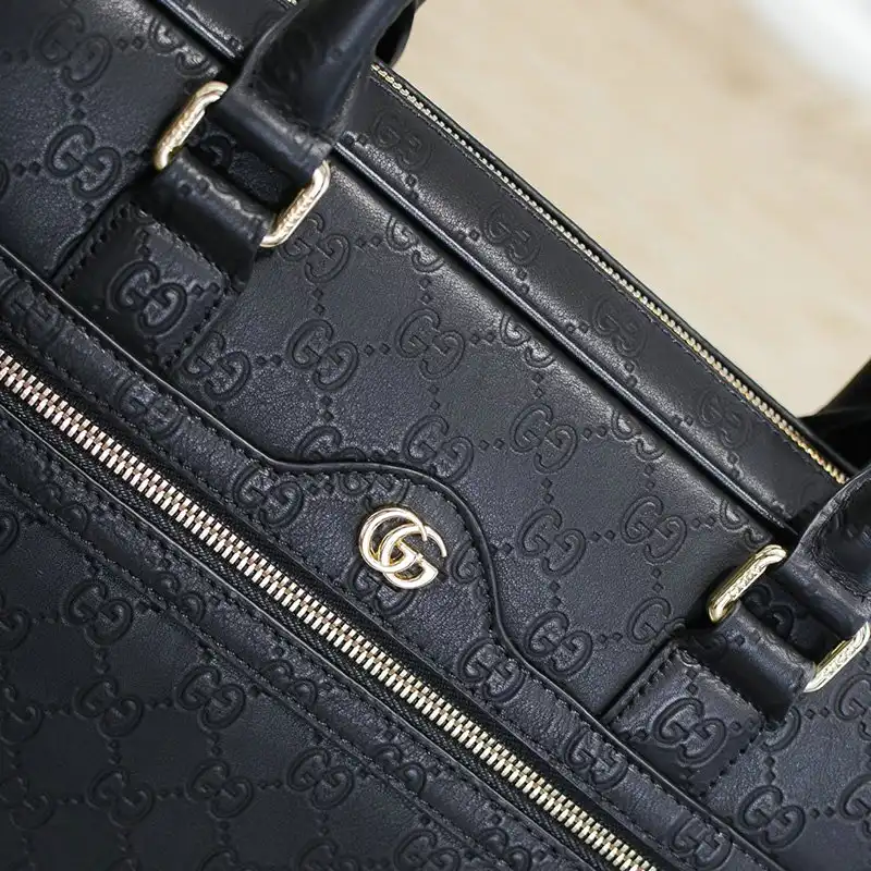 G*u*i bag 20ya11008