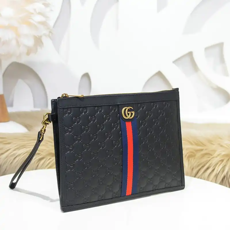 G*u*i bag 20ya11012