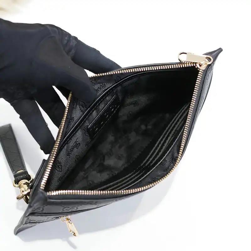 G*u*i bag 20ya11013
