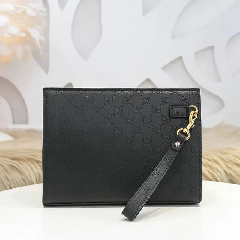G*u*i bag 20ya11015