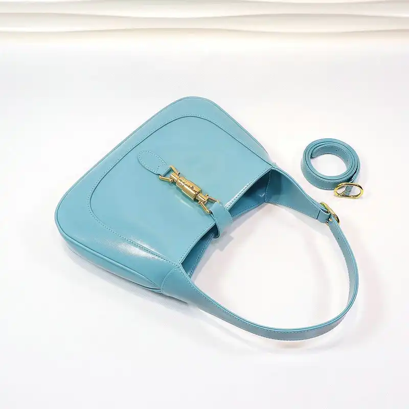 G*u*i bag 20dj11108