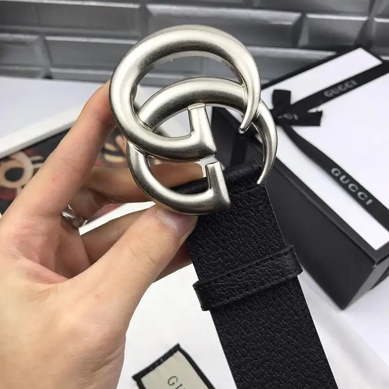 G*u*i s belts 19bl0020
