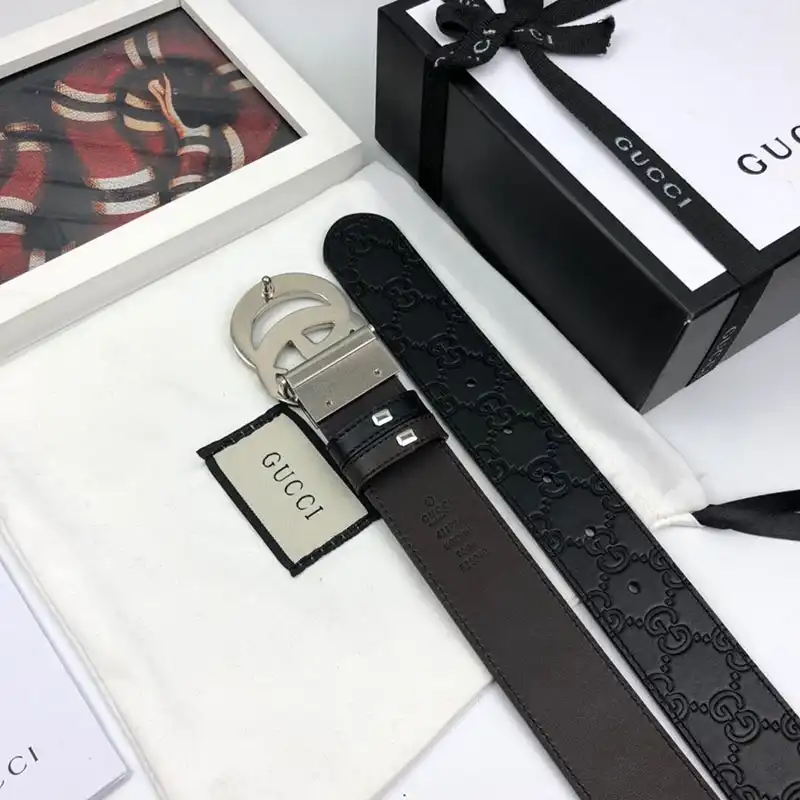 G*u*i s belts 19bl0031