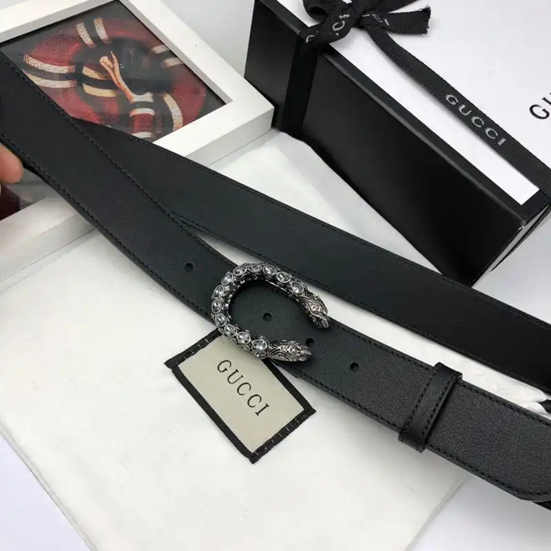 G*u*i s belts 19bl0034
