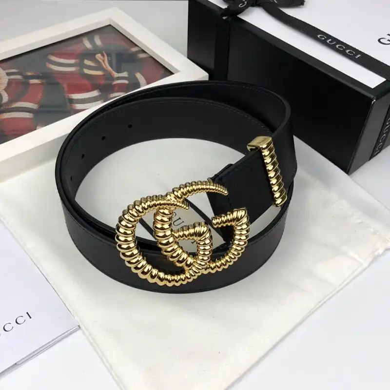 G*u*i s belts 19bl0043