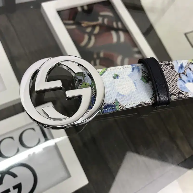 G*u*i s belts 19bl0054
