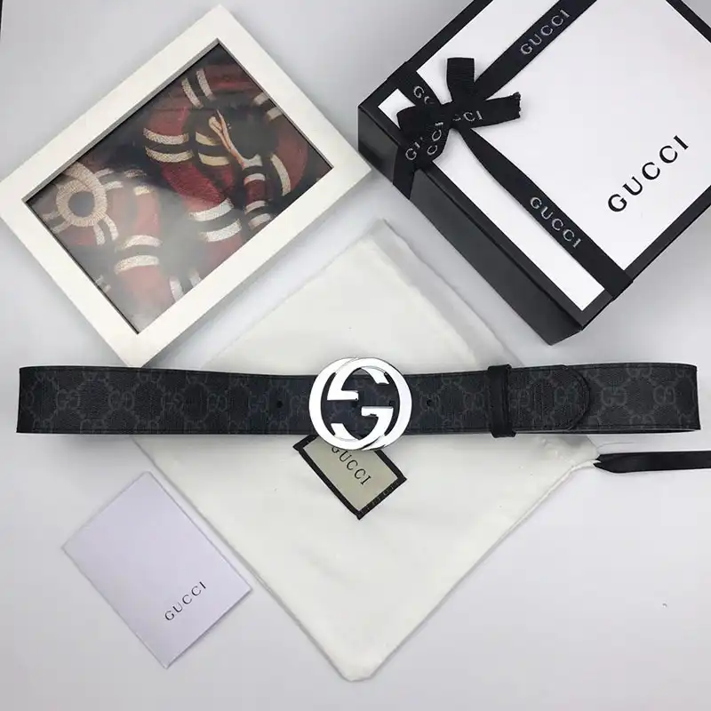 G*u*i s belts 19bl0094