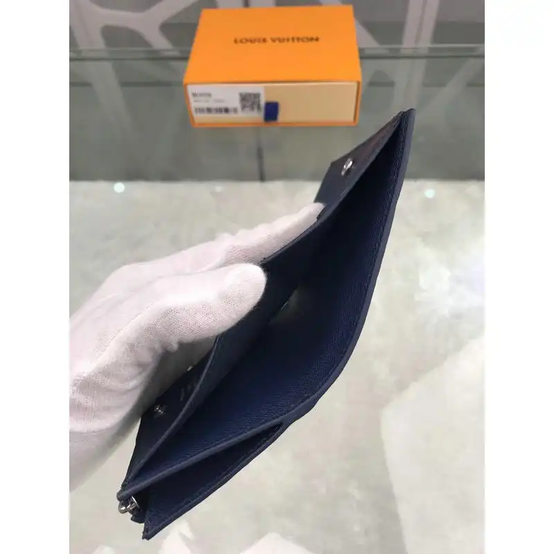 LV Bags 19T1L0269
