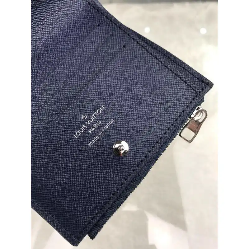 LV Bags 19T1L0269