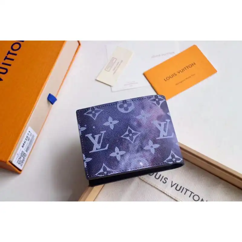 LV Bags 19T1L0296